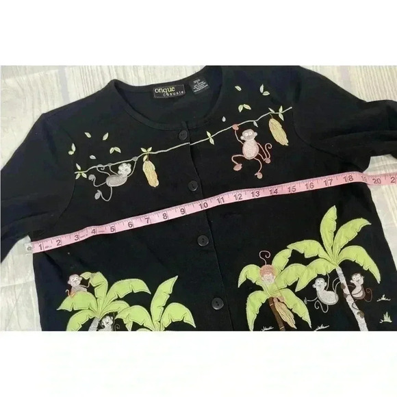 Vintage Onque Casuals Black Button Cardigan Monkeys Bananas Palm Trees Woman’s S - Picture 10 of 12